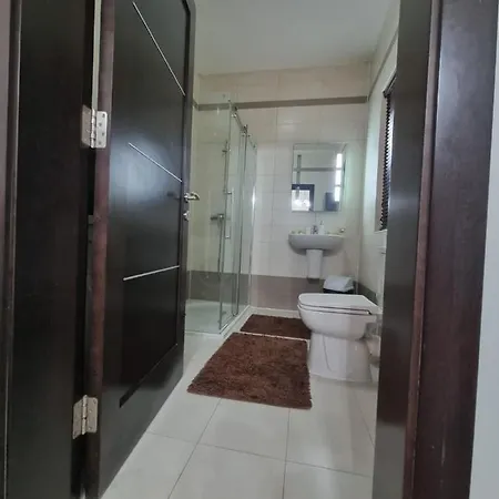 شقة Modern Two Bedroom In Center Bugibba