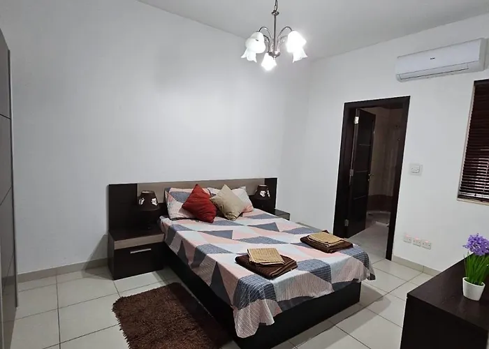 Modern Two Bedroom In Center Bugibba Appartement San Pawl il-Baħar